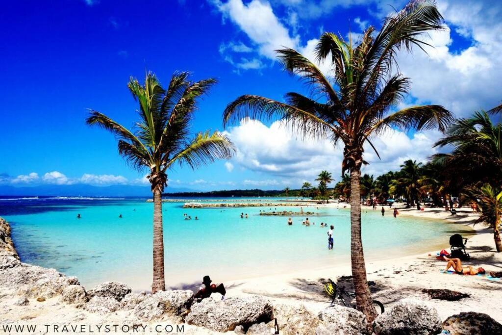 Gite Cajou Dans Jardin Tropical Ventile A Sainte-Anne 外观 照片